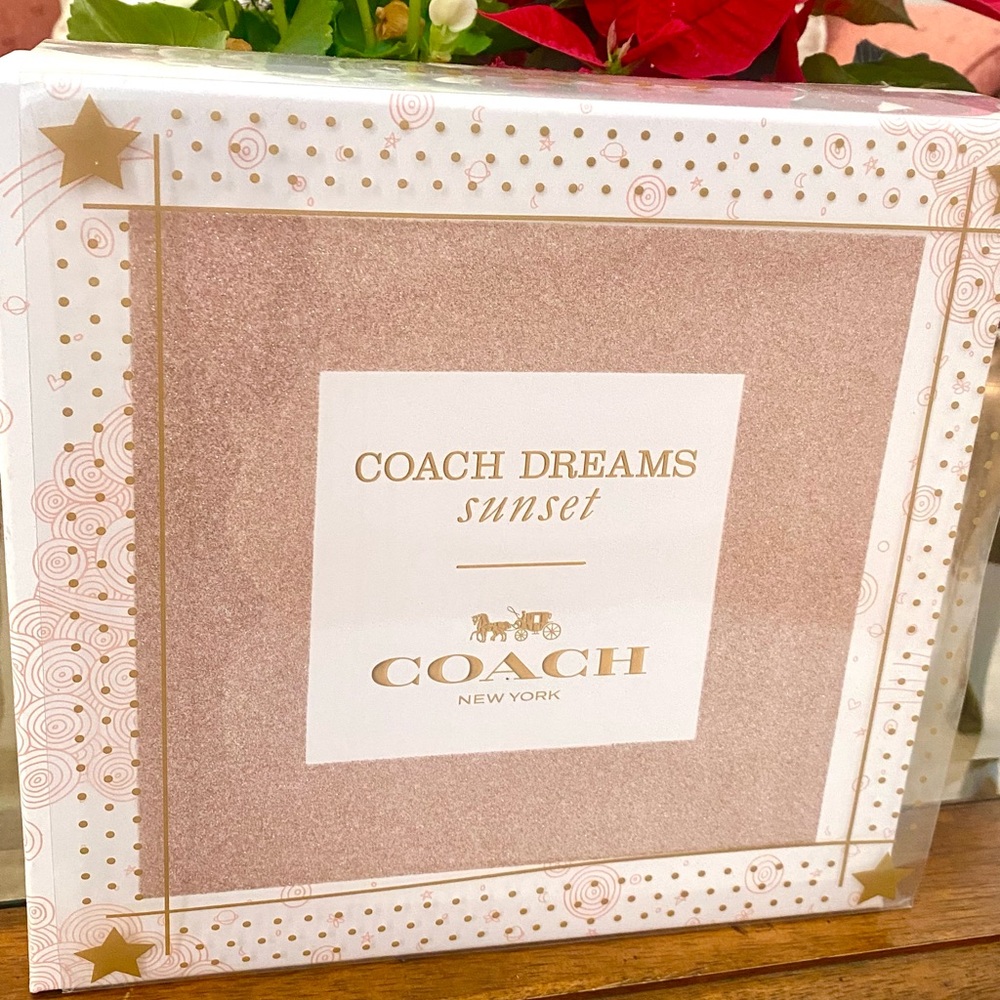 NEW Coach Dreams Sunset Box with Gold Accents